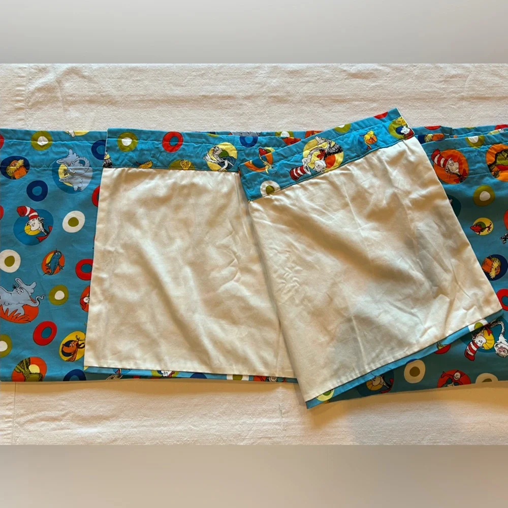 Dr Seuss Window Valance Cat in the Hat Grinch Horton Thing 1 and 2 Handmade